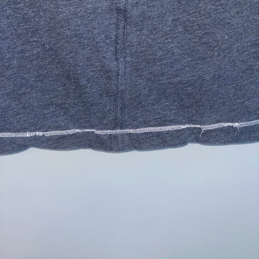 Lululemon Devotion Tee Training Short Sleeve Tee Shirt Size 6 - Picture 11 of 11